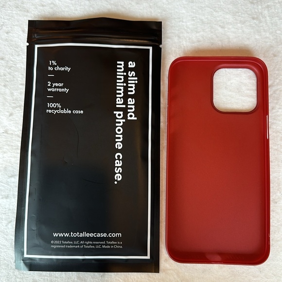 NWOT Totallee Cases iPhone 14 Pro Max Red Slim & Minimal Phone Case - Picture 2 of 7